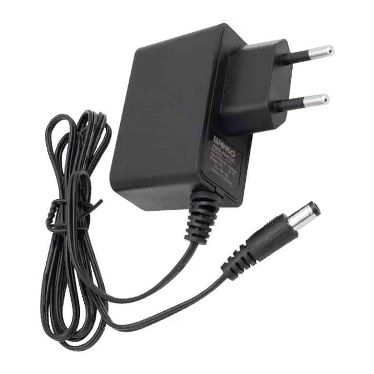 Weko 5 Volt 2 Amper 10 Watt Plastik Kasa Priz Tipi Adaptör (5.5x2.5 Uçlu) - Görsel 3